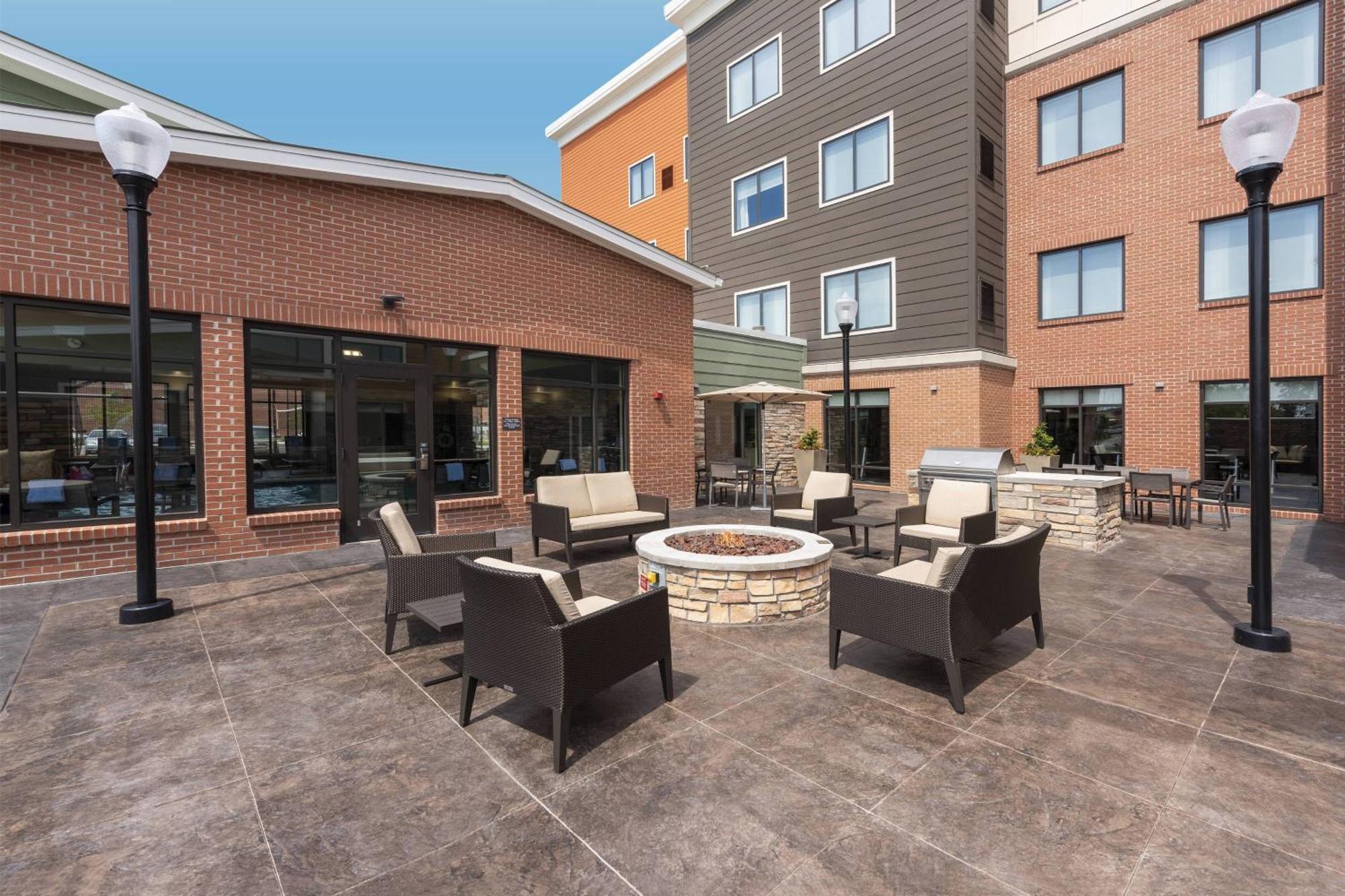 Residence Inn By Marriott Indianapolis South/Greenwood Екстер'єр фото